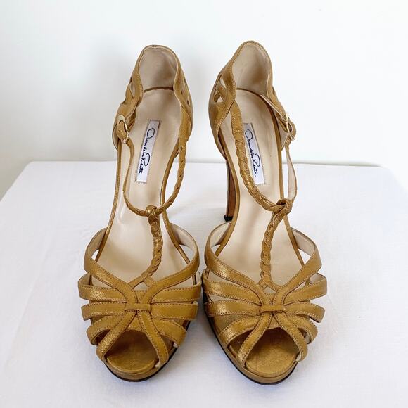 Oscar de la Renta Leather T-Strap Cut Out Braided Metallic Gold Pumps Size 37 - Picture 3 of 10